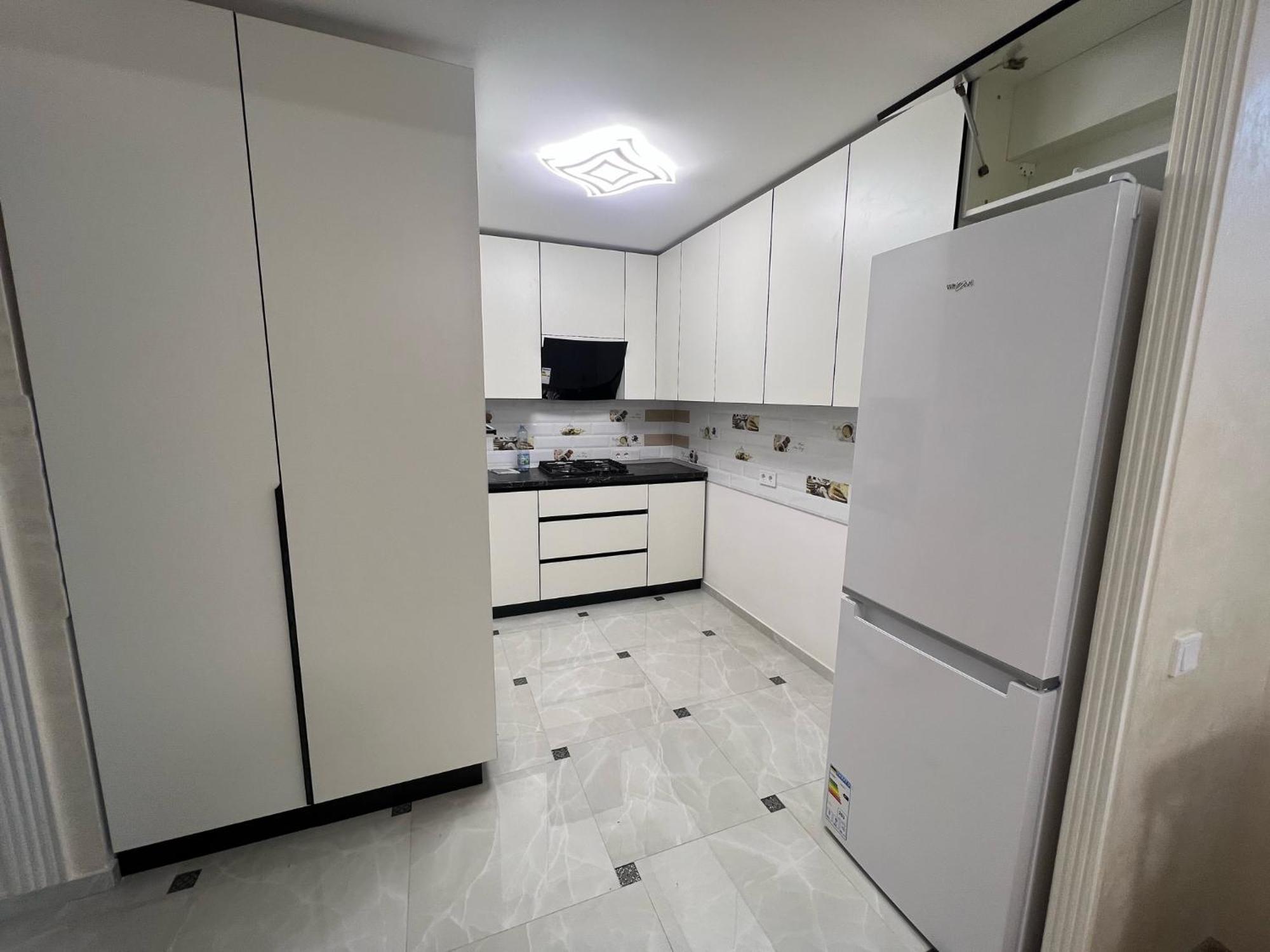 House в новобудові по вул зелена 204 Apartment
