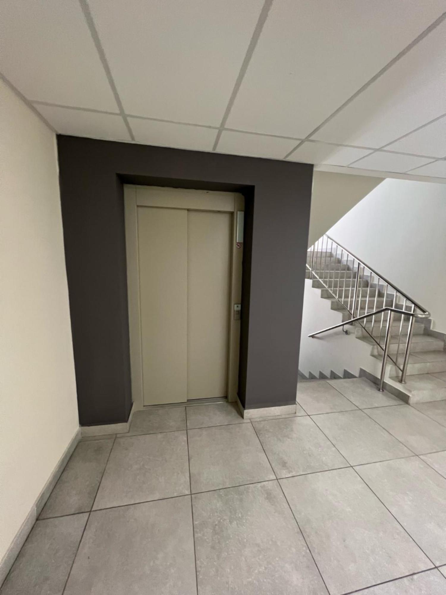 House в новобудові по вул зелена 204 Apartment Lviv
