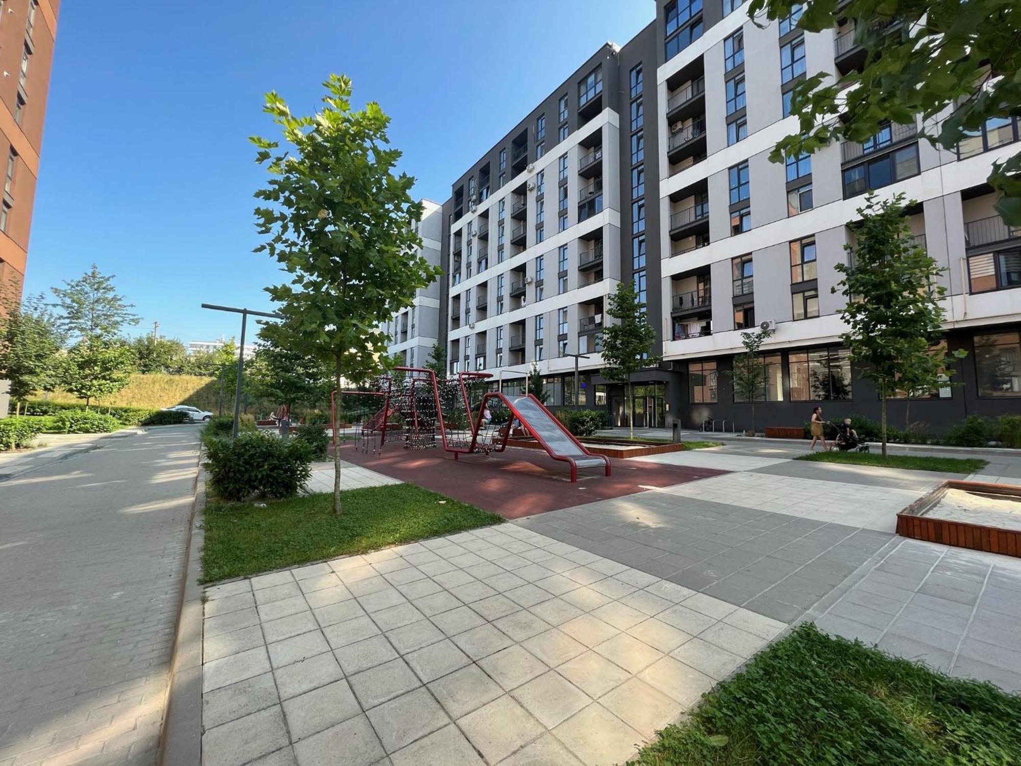 House в новобудові по вул зелена 204 *