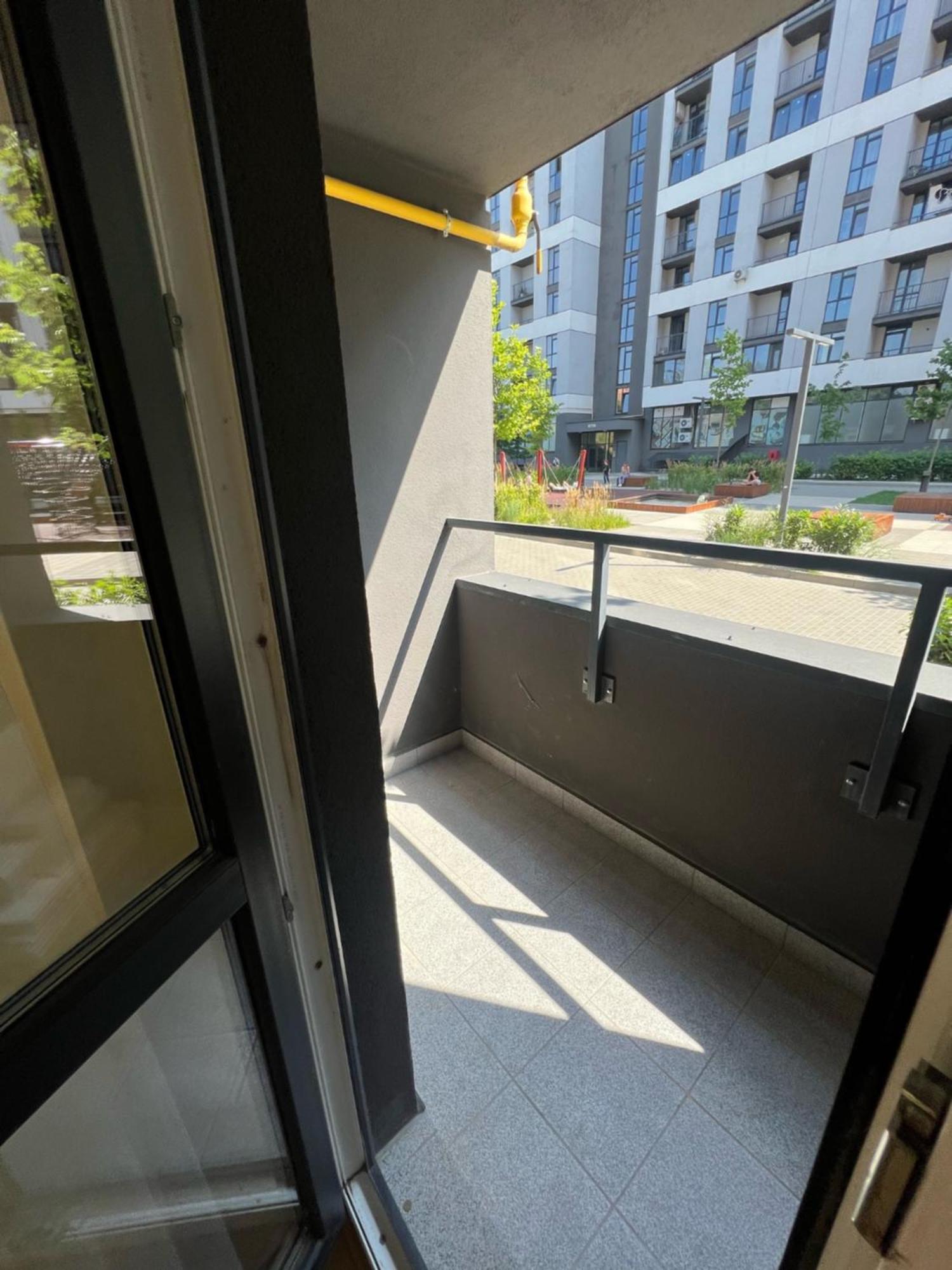 Apartment House в новобудові по вул зелена 204